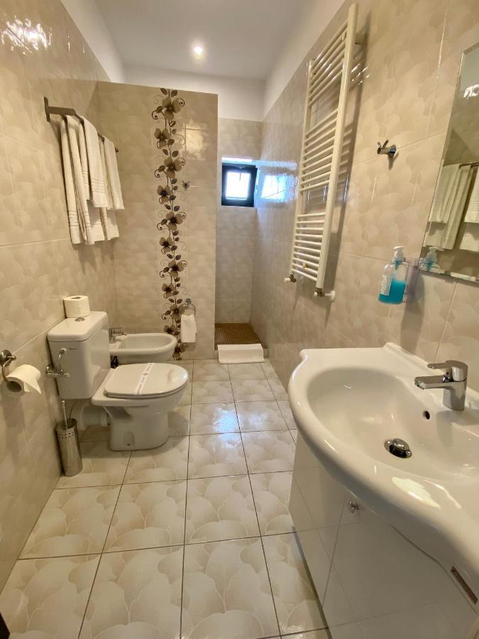 Pensiunea Rix Rooms Focsani Luaran gambar
