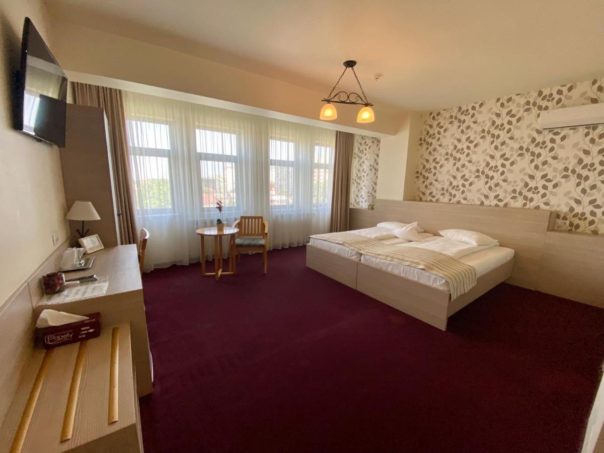 Pensiunea Rix Rooms Focsani Luaran gambar