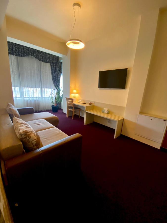 Pensiunea Rix Rooms Focsani Luaran gambar