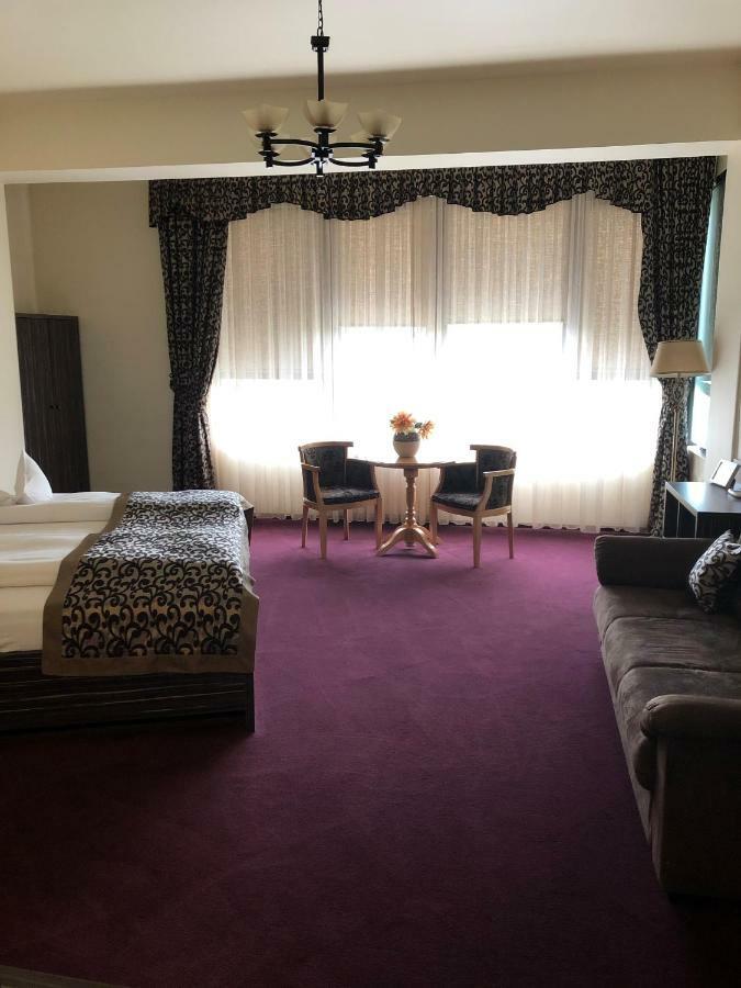 Pensiunea Rix Rooms Focsani Luaran gambar